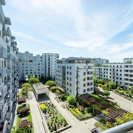 Rentplanet - Natolin Apartamento